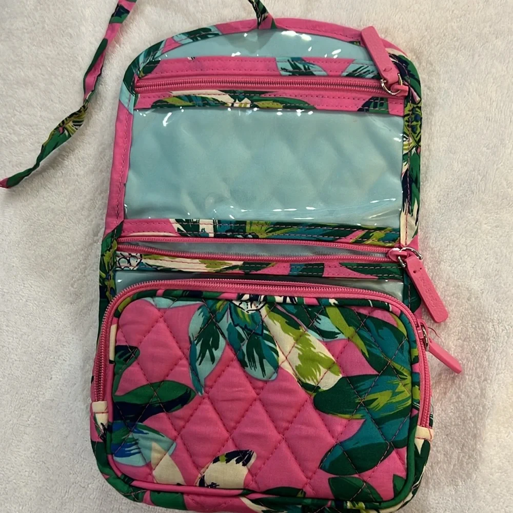NWOT Vera Bradley small cosmetic bag in tropical pink print